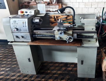 Foto: TORNO MECÂNICO DE BANCADA VITOR BUONO - MODELO FI-610SM