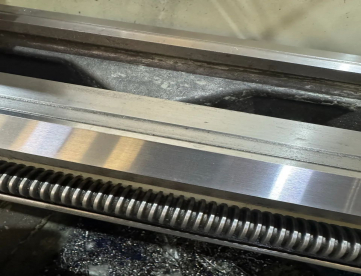 Foto: TORNO MECÂNICO - ROMI - ID20 - 325 x 1000 MM