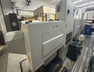 Foto: TORNO CNC - ROMI - CENTUR 30D - ANO 2008 - 430 x 500 MM - COMANDO SIEMENS - PLACA HIDRÁULICA