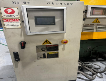 Foto: INJETORA DE ALUMINIO TECNOINJET -450 TONELADAS -ANO 2000
