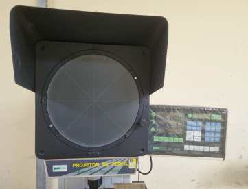 Foto: PROJETOR DE PERFIL - PANTEC - CPJ-3015J