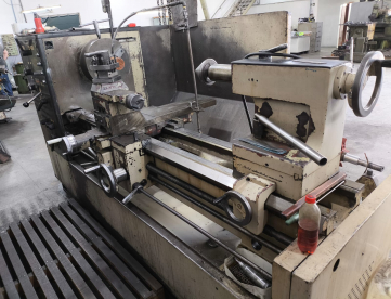 Foto: TORNO MECÂNICO - ROMI - ES-40B - 800MM X 2200MM