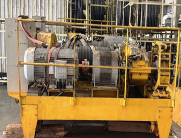 Foto: PONTE ROLANTE - TORQUE - VÃO 28,40 MTS X 30 TONS + AUXILIAR 10 TONS - CLASSE D