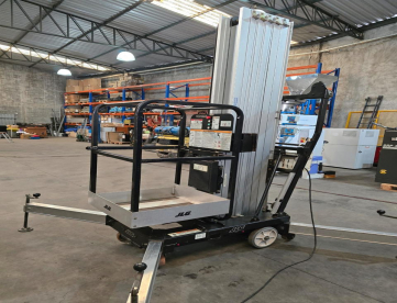 PLATAFORMA ELEVATORIA - JLG - 41 AM - ELEVAÇÃO 12.41 MTS