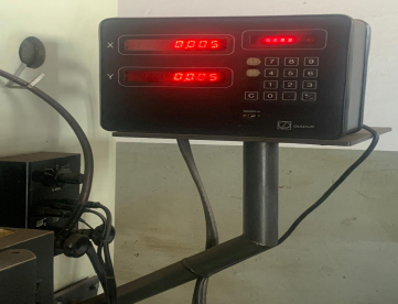 Foto: ELETROEROSAO DE PENETRAÇAO - ENGESPARK - EDM 700 -360 X 230 X360 -ANO 1989