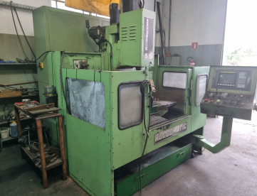 Foto: FRESADORA CNC ROCCOMATIC 5V - 500 X 300 X 500MM - COMANDO MCS RX510 - QUARTO EIXO - 1994