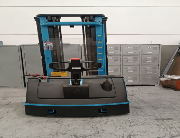 Foto: EMPILHADEIRA ELETRICA PATOLADA - PALETRANS - PT 1654 - ANO 2024 - 1600kg 5,4m COM BATERIA E CARREGADOR 60Ah