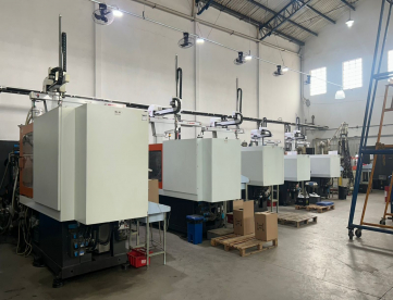 Foto: VENDO EMPRESA COMPLETA COM MAQUINAS INJETORAS ROBOTIZADAS COM FERRAMENTARIA E MOLDES PARA PEÇAS DE MERCADO DE MOTOS POPULARES