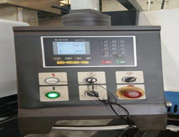 Foto: GUILHOTINA HIDRÁULI EUROSTEC -  MODELO EURO 12X3200 - ANO 2020