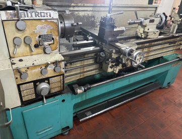 Foto: VENDO FERRAMENTARIA COMPLETA COM MÁQUINAS E FERRAMENTAS, BANCADAS,TODA PARTE ELETRICA DIJUNTORES,ESTOQUE DE MATERIAL , TODAS AS MAQUINAS FUNCIONAIS , E BEM CONSERVADAS