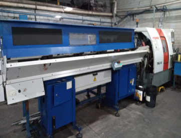 Foto: TORNO AUTOMÁTICO CNC - ERGOMAT - TNG42 - ANO 2012 - COM ALIMENTADOR DE BARRAS IEMCA BOS 542