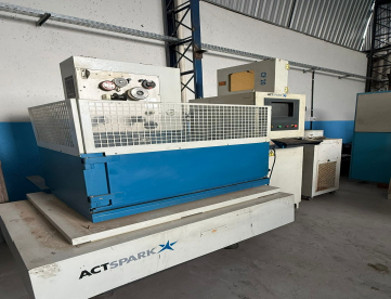 Foto: ELETROEROSÃO A FIO - CHARMILLES - ACTSPARK CF20 - ANO 2006