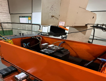 Foto: ELETROEROSÃO PENETRAÇÃO - ENGEMAQ - EDM 840NC - ANO 2004