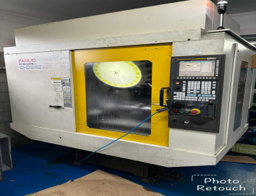 Foto: CENTRO DE USINAGEM VERTICAL - FANUC - ROBODRILL ALFA D21 LA5 - ANO 2007 - MESA 850 X 410