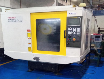 Foto: CENTRO DE USINAGEM VERTICAL - FANUC - ROBODRILL ALFA D21 LA5 - ANO 2007 - MESA 850 X 410