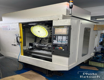 Foto: CENTRO DE USINAGEM VERTICAL - FANUC - ROBODRILL ALFA D21 LA5 - ANO 2007 - MESA 850 X 410