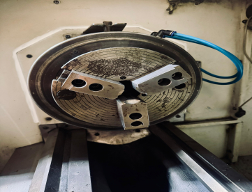 Foto: TORNO CNC - ROMI - CENTUR 30D - 1000 MM - ANO 2008