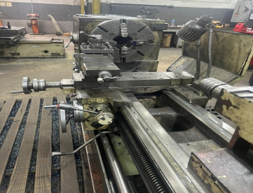 Foto: TORNO MECÂNICO QUAZAR - MODELO C6266C/3000 - 3000 X 660 - ANO 2014