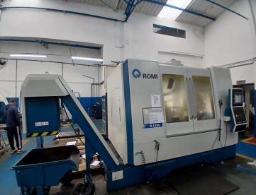 Foto: CENTRO DE USINAGEM - ROMI - D1250 - 1270 X 610 X 640MM - ANO 2023 - 4° EIXO - REFRIGERAÇÃO INTERNA