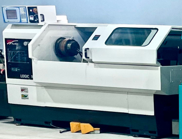 TORNO CNC - NARDINI - LOGIC 195II - ANO 2004