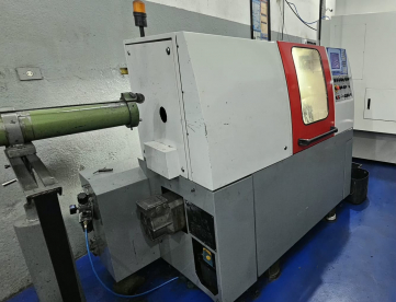 Foto: TORNO AUTOMÁTICO CNC - TBA 60 - ANO 2003