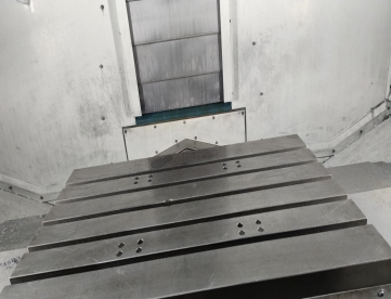 Foto: CENTRO DE USINAGEM VERTICAL - ROMI - D800 - ANO 2019 - COM REFRIGERAÇÃO INTERNA