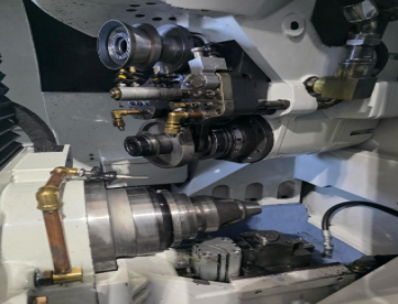 AFIADORA CNC - ANCA - 7 EIXOS TX7+ COM ROBÔ E COM CONJUNTO DE FILTRO TRANSOR - LUNETA - ANO 2002