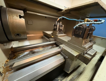 Foto: TORNO CNC NARDINI - LOGIC 195 II - 1000 X 440 - ANO 2002 - COMANDO MCS