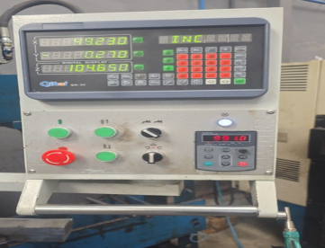 Foto: FRESADORA FERRAMENTEIRA CHINESA - MODELO 4H(X6325 - ISO 40 - ANO 2025 - COM INVERSOR DE FREQUÊNCIA