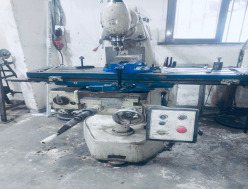 FRESADORA UNIVERSAL - SANCHES BLANES - 11000 X 250 - ISO 40 