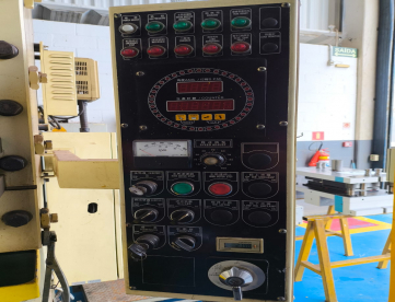 Foto: PRENSA TIPO C - CHIN FONG -  OCP 110 - 110 TONS - MESA 1100MM X 650MM