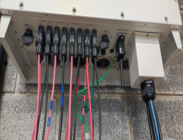 Foto: SISTEMA FOTOVOLTAICO 45,1 KWP (82X550W) CANADIAN