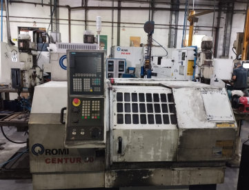 Foto: TORNO CNC - ROMI - CENTUR 30D - 500 MM - ANO 1995