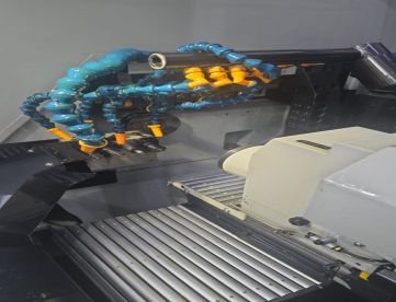 TORNO CNC AUTOMÁTICO DE CABEÇOTE MÓVEL - STAR - SB16 TYPE - ANO 2008 - COM ALIMENTADOR DE BARRAS DE 4 MTS