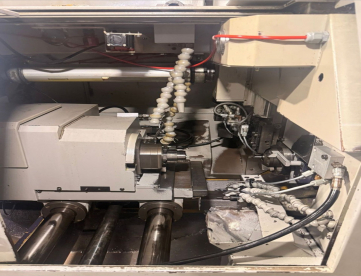 Foto: TORNO CNC DE CABEÇOTE MÓVEL - CITIZEN - L20 EVlll - ANO 2004 - COM ALIMENTADOR DE BARRAS DE 4 MTS - COM BOMBA DE ALTA PRESSÃO - COLETOR DE NÉVOA