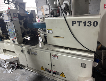 INJETORA DE PLÁSTICOS - LK MACHINERY - POTENZA 130 TONELADAS - ANO 2014