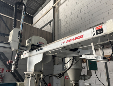 ROBÔS DE 2 EIXOS - STAR SEIKI - ES 650 Il - PARA INJETORAS DE 160 TONELADAS - ANO 2019