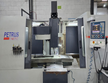 Foto: CENTRO DE USINAGEM VERTICAL  - NARDINI / DIPLOMAT - PETRUS 80160R -  1520 x 705 x 700 - ANO 2011