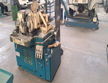 Foto: RETÍFICA CENTERLESS - MICROMAX - ESTARTA 310B - REBOLO 250 x 150 x 140 MM