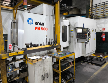 CENTRO DE USINAGEM HORIZONTAL - DUPLO PALLET - ROMI - PH500A - ANO 2010 - 630 x 630 x 630 MM