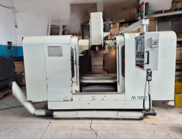 CENTRO DE USINAGEM VERTICAL - TRAVIS - M1000 - ANO 2007 - 1000 x 500 x 550 MM