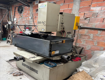 Foto: ELETROEROSÃO DE PENETRAÇÃO - SUPRASONIC - SS50 - 500 X 350 - ANO 2010