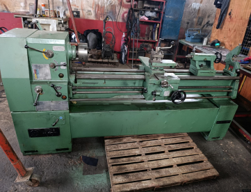 Foto: TORNO ROMI OFICINA 420 - 420MM X 1500MM