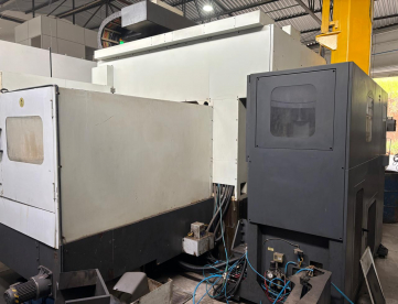 Foto: CENTRO DE USINAGEM - DUPLA COLUNA - TIPO PORTAL - AWEA - SP2016 - ANO 2013 - 2100 x 1600 x 760 MM - COMANDO FANUC