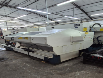 Foto: TORNO CNC - ROMI - MULTIPLIC 35D - 520X1500 MM - ANO 2007 - COMANDO FANUC - COM JOYSTICK