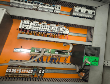 Foto: TORNO VERTICAL CNC - EM300 - 550MM VOLTEIO X 500MM ALTURA - COMANDO FAGOR