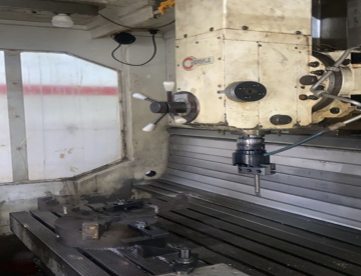 Foto: FRESADORA CNC HERMLE - MODELO UWF 1202 H - ANO 1995