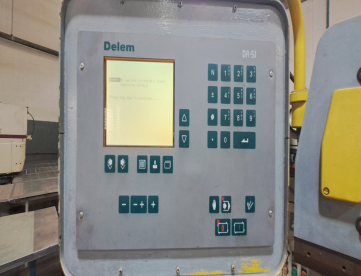 Foto: DOBRADEIRA HIDRÁULICA ASAMAQ - 2000 x 50T