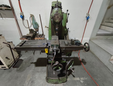 Foto: FRESADORA UNIVERSAL - NATAL - NS-65 - MESA 1100 x 240 MM - SEM DIGITAL