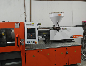 Foto: INJETORA DE PLÁSTICOS - CHEN HSONG - JM128-MK6.6/BR - ANO 2024 - COM SERVOMOTOR